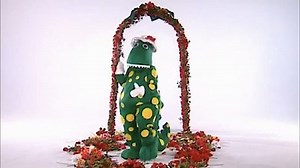 Watch The Wiggles Season 4 Episode 17 - The Train Dance