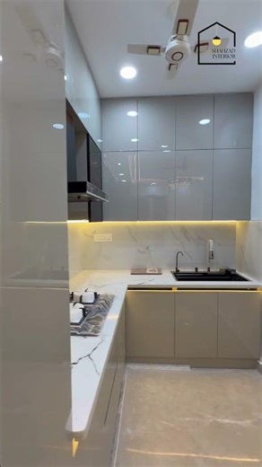 Here are some stylish ways to create a kitchen perfect for making a strong first impression: