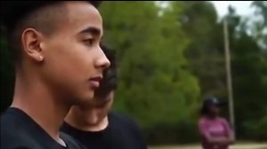 Privilege-Class-Social Inequalities Explained in a $100 Race