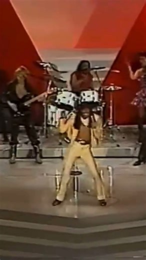 On this day in ‘82, the King of Punk Funk performed “Super Freak” at the American Music Awards ⚡️ This night, Rick was awarded “Favorite Soul Album” for his record STREET SONGS. | Rick James