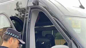 Nueva campaña de control de transporte escolar para garantizar la seguridad de los alumnos - Castilla-La Mancha Media