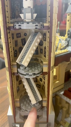 LEGO Hogwarts: The Staircases Actually Move! (Bags 16-19) 🪄
