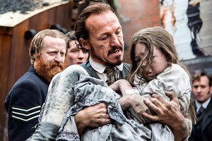 ‘Ripper Street’ season opener is off the rails