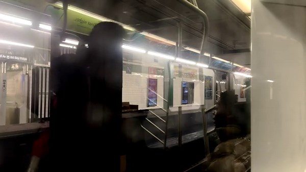 IRT 7 Av Express: R142 (2) Train [Flatbush Av-Brooklyn College to Wakefield-241 St #WFLCL3]