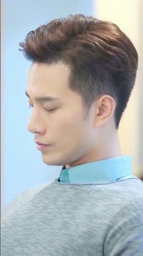 Pale and tender legs! ~#外星女生柴小七 2#My Girlfriend is an Alien2#徐志贤#万鹏#shorts