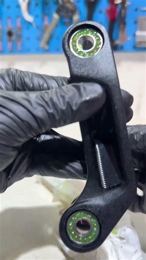 How to convert a soft-tail mountain bike into an E-bike? #softtail #ebike #manufacturer #DIY