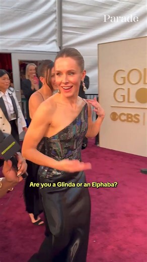 Kristen Bell shares what it smells like on the #GoldenGlobes red carpet 😂 See more red carpet coverage at the link below! #KristenBell | PARADE Magazine