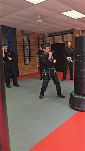 Renshi Ryan going over a sparring technique in our adult class. We've got some competitors in this class that used this advice in our NY Tournaments league. #eastislip #longisland #longislandmartialarts #lininjutsucenters #martialarts #trainlikeawarrior #trainlikeaninja