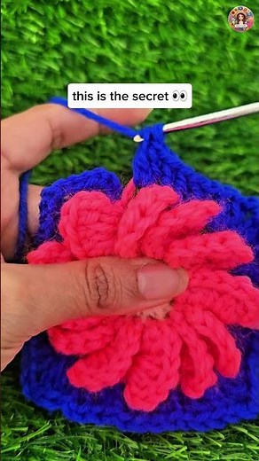 😱Why No One Teaches This Flower Granny Square to Beginners 🌸 (Easy Pouch Tutorial)