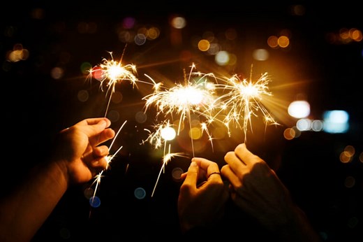 Las luces de bengala, la magia de las posadas en tus manos - México Desconocido