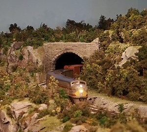 This massive replica of the Lackawanna Railroad features 425 feet of track! 😳🚂 Who would love to see this mega train set Liberty Science Center? https://l.nj.com/fU20WL | NJ.com