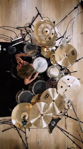 Helen De La Rosa "Neon Rush" #shorts #meinlcymbals #drums #drummer #drumming #meinl #helendelarosa