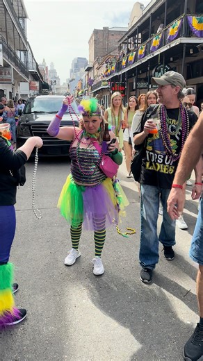 A walk down Bourbon Street during Mardi Gras | French Quarter Life