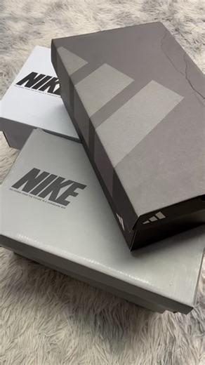 chen on Instagram: "Random unpacking📦 Which one is open today? #boots #footballboots #football #newshoes #viralreels"