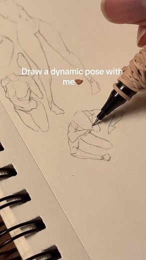 Practice makes close to perfect🫡 #drawing #dynamic #drawanatomy #sketch