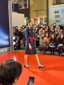 【永久保存版】エールフランス航空　９０周年　歴代制服ファッションショー