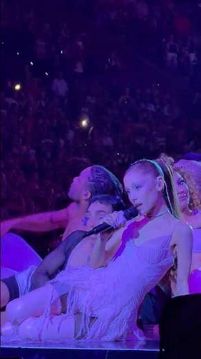 “7 rings (Live)” - Ariana Grande - The Eternal Sunshine Tour - July 3, 2026 - Sunrise, FL