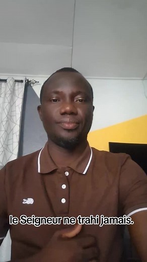 Vidéos de Chantre Séraphin-Évangéliste (@chantre_serafin) avec son original - Chantre Séraphin-Évangéliste