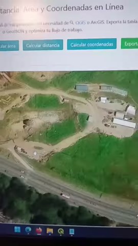 Descargar una tabla de coordenadas UTM de cualquier lugar, calcular el área, distancia todo en línea sin usar ArcGIS o QGIS https://franzpc.com/apps/calcula_distancia_area_coordenadas_utm_en_linea.html | El blog de franz