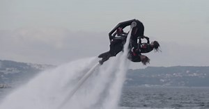 Zapata Flyride: Hit the barrel roll button on a flying 2-up boatercycle