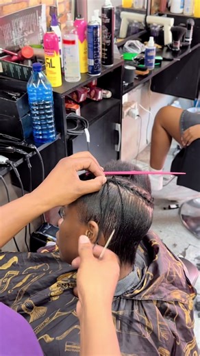 Exploring the Pixie Cut Hairstyle