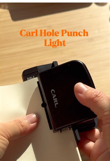 Carl Insert-Maker Hole Punch for Travelers