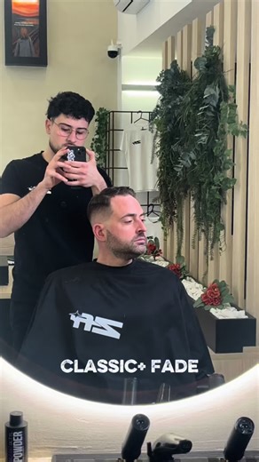 Classic Fade Haircut Techniques for Modern Barbers