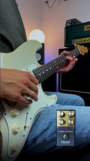 Iron Maiden Flash of the Blade with the NUX Plexi Crunch Distortion Pedal #guitar #guitarcover