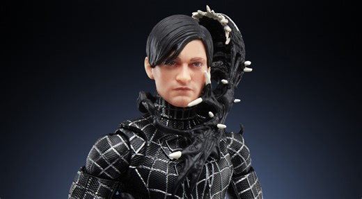 Hasbro’s Spider-Man 3 Marvel Legends Series action figure unleashes the black symbiote suit