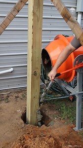 436K views · 2.2K reactions | Installing an Emergency Solar Panel Array #Solar #SolarPower #SolarArray #EmergencyPower | The Kelley's country life | Facebook