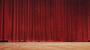 Expatriate talks about celebrities according to their names and characters. Please share your opinion | Expatriate Comedian