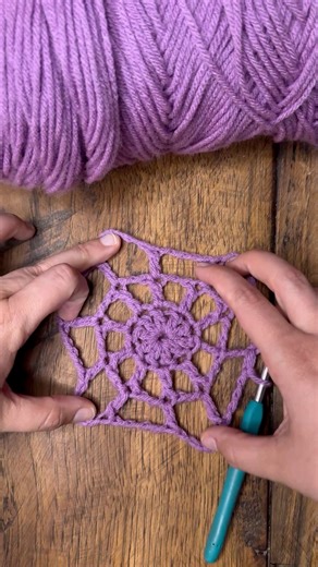 How to crochet a spider web for beginners | Holly Auna