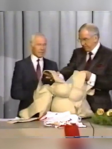 28K views · 476 reactions | Best Classic  The Best Classic Tonight Johnny Carson #johnnycarson #thetonightshow #comedy #comedian #talkshow | Johnny Carson Funny Clips | Facebook