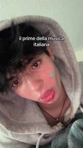 Pasc :) (@_pasccc_)’s videos with suono originale - Noemi