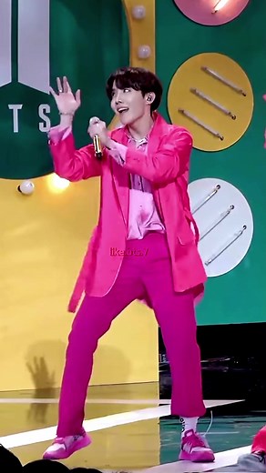 BTS Boy With Luv Show Music Core Stage Cam JHope Focus
