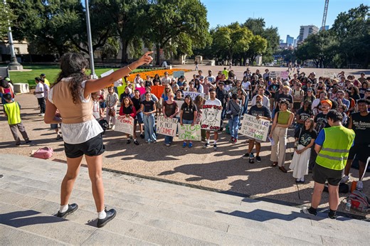 Court stops UT system from enforcing new campus free speech limits