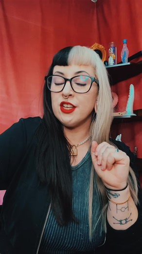 Guided meditation meets spicy 🌶️ @Quinky #fyp #couples #mentalhealth #quinky #iykyk