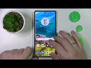 How to Check How Much Internal Storage is Available on Motorola Moto X40? See Free Space on Disk!