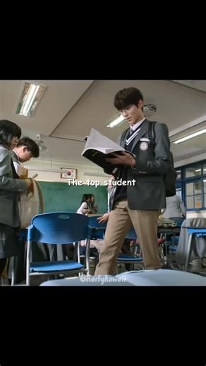 Kawaii🤍 on Instagram: "No problem! Here’s the information about the Precision Tests of Time Dilation with Atomic Clocks ⏱ CrTo : 🔹 What Was Tested? • Time dilation, a cornerstone of special relativity, states that time moves slower for objects traveling at high speeds. 🚀🕒 • This was tested using ultra-precise atomic clocks onboard fast-moving planes and satellites. 🔹 Key Experiments 1️⃣ Hafele-Keating Experiment (1971): • Atomic clocks were flown around the world on commercial jets. • Resul