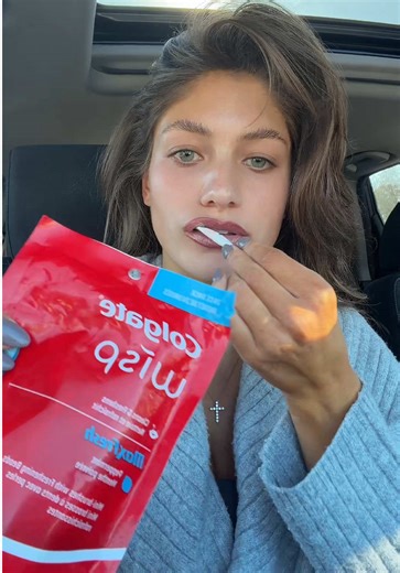 my dream occupation would be a dentist im obsessed w having good WHITE teeth & GOOD breath