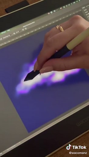 Just wait for it 🤩 #wacom #wacomtablet #digitalart #arttok #howto