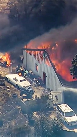 Brush Fire in California's Simi Valley Spurs Evacuations