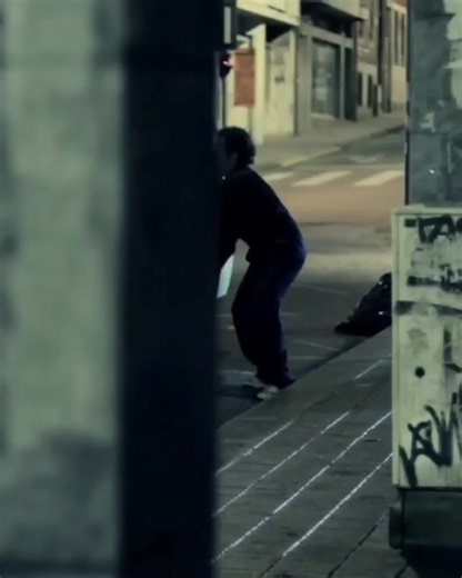 Phil Collins - Another Day In Paradise | Os Embalos Do Milênio