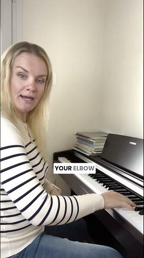 Perfect piano posture: Find your ideal bench height easily! #alexandertechnique #pianists