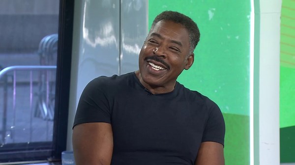 Ernie Hudson talks new ‘Ghostbusters' movie, keeping props