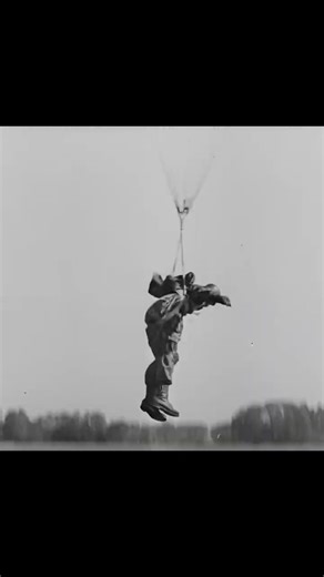 german paratroop training, Fallschirmjäger #paratroopers #ww2
