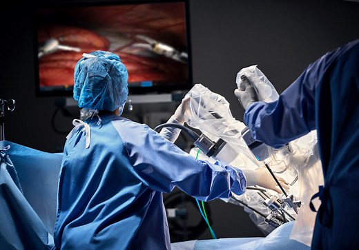 Intuitive Surgical Is Back in Growth Mode: Can It Keep the Momentum Going? | The Motley Fool