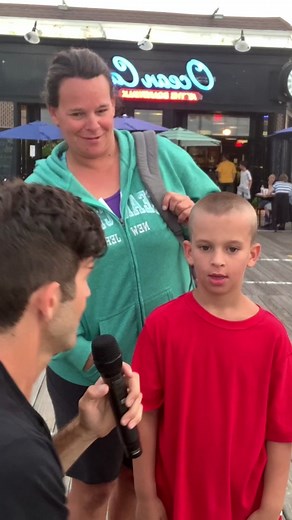 THE PIGMAN RAP!! 😂😂😂 #chavibes #ocnjboardwalk #oc #nj #boardwalkshow #dywtgv #summer #aystasg #areyousmarter #tiktoktaughtme #joke #jokes #tellmeajoke #sixflags #themepark #events #grammys #academyawards #hiddentalent #nike #addias #dji #nikon #cannon #sony #tesla #interview #interviewer #la #cali #california #santamonica #venice #hollywood #dom #dominic #lego #legomovie #listenclosely #pigman #pigmanrap