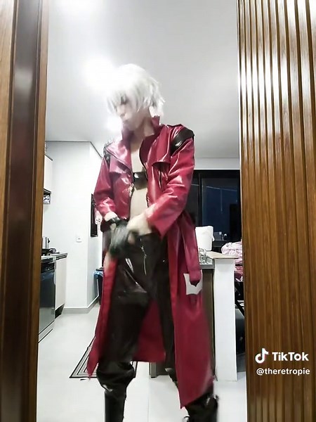 Dante Cosplay Fit Check and RetroPie Setup Tips