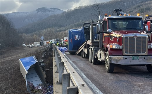 I-89 reopens after Pepsi truck crashes off bridge in Richmond